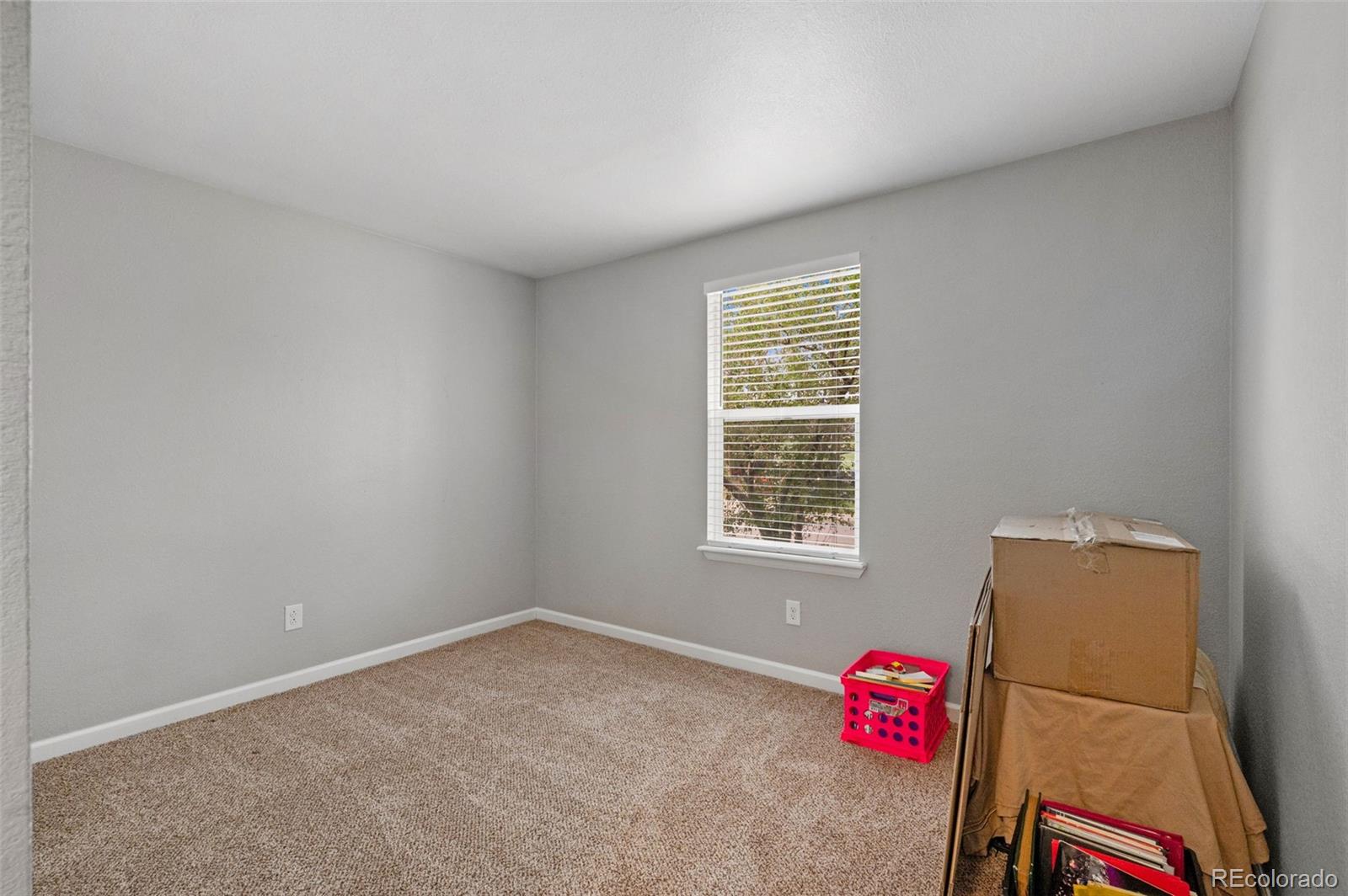 4432 Elkhart Street Denver CO 80239