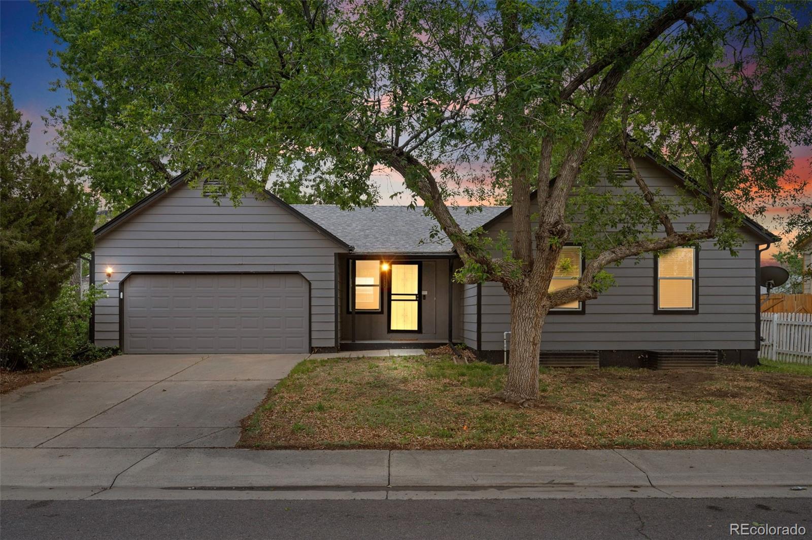 4432 Elkhart Street Denver CO 80239