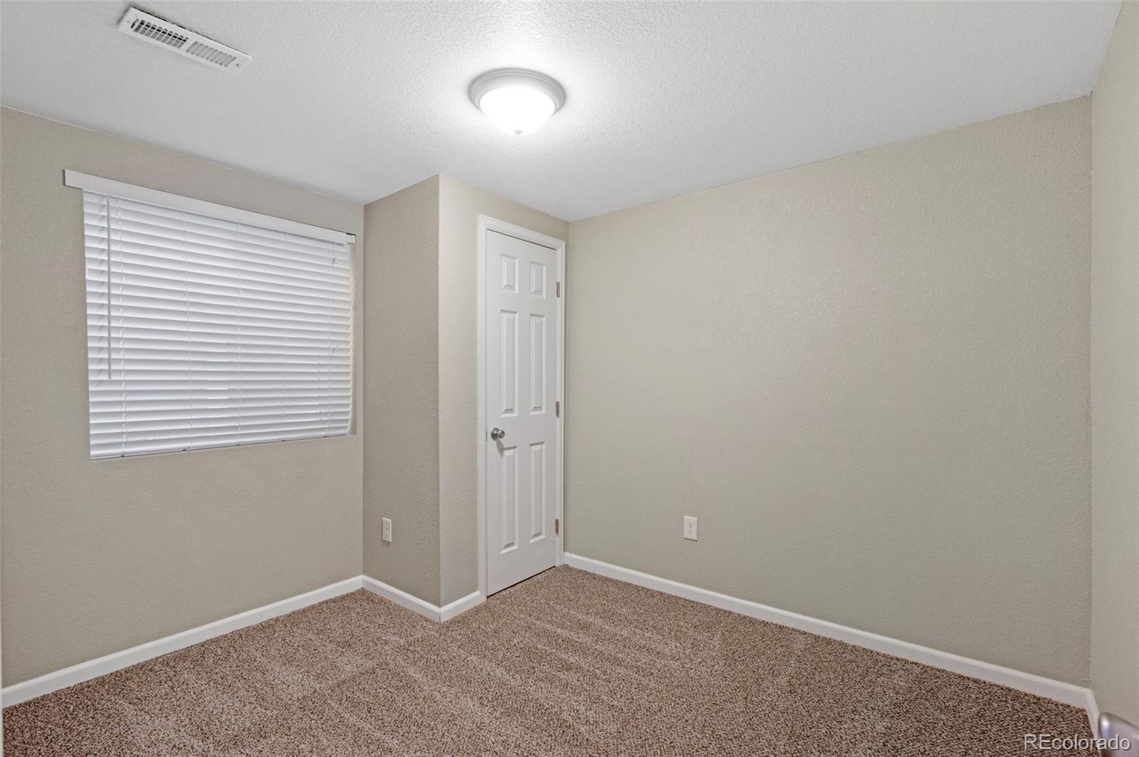 4432 Elkhart Street Denver CO 80239