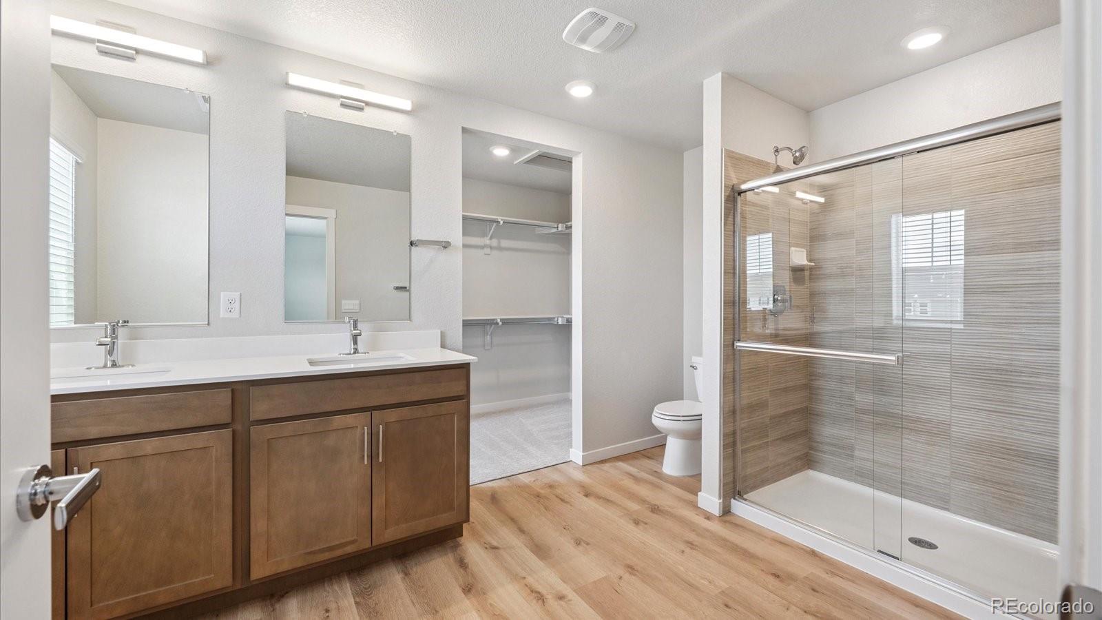 678 N Ukraine Street Aurora CO 80018