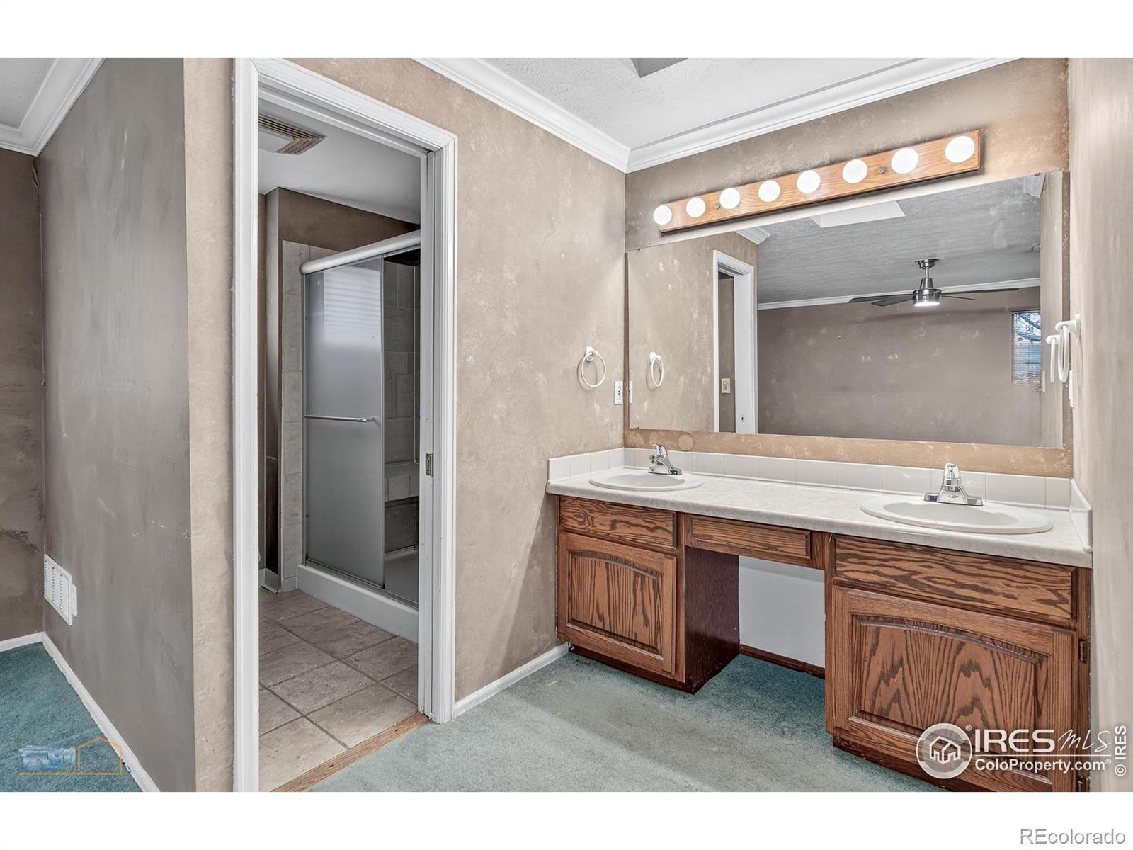 2521 Danbury Drive Longmont CO 80503