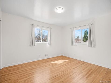 2155 E Noble Place Centennial CO 80121