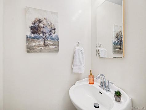 2155 E Noble Place Centennial CO 80121