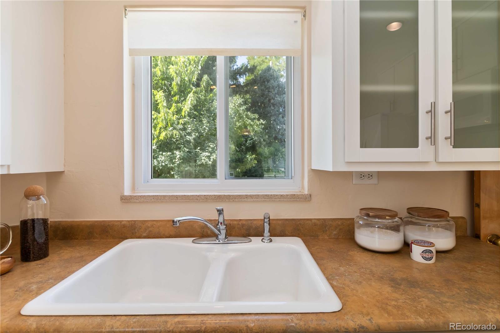 635 Olive Street Denver CO 80220