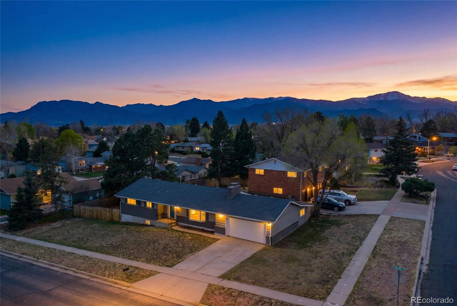 2122 Sussex Lane Colorado Springs CO 80909