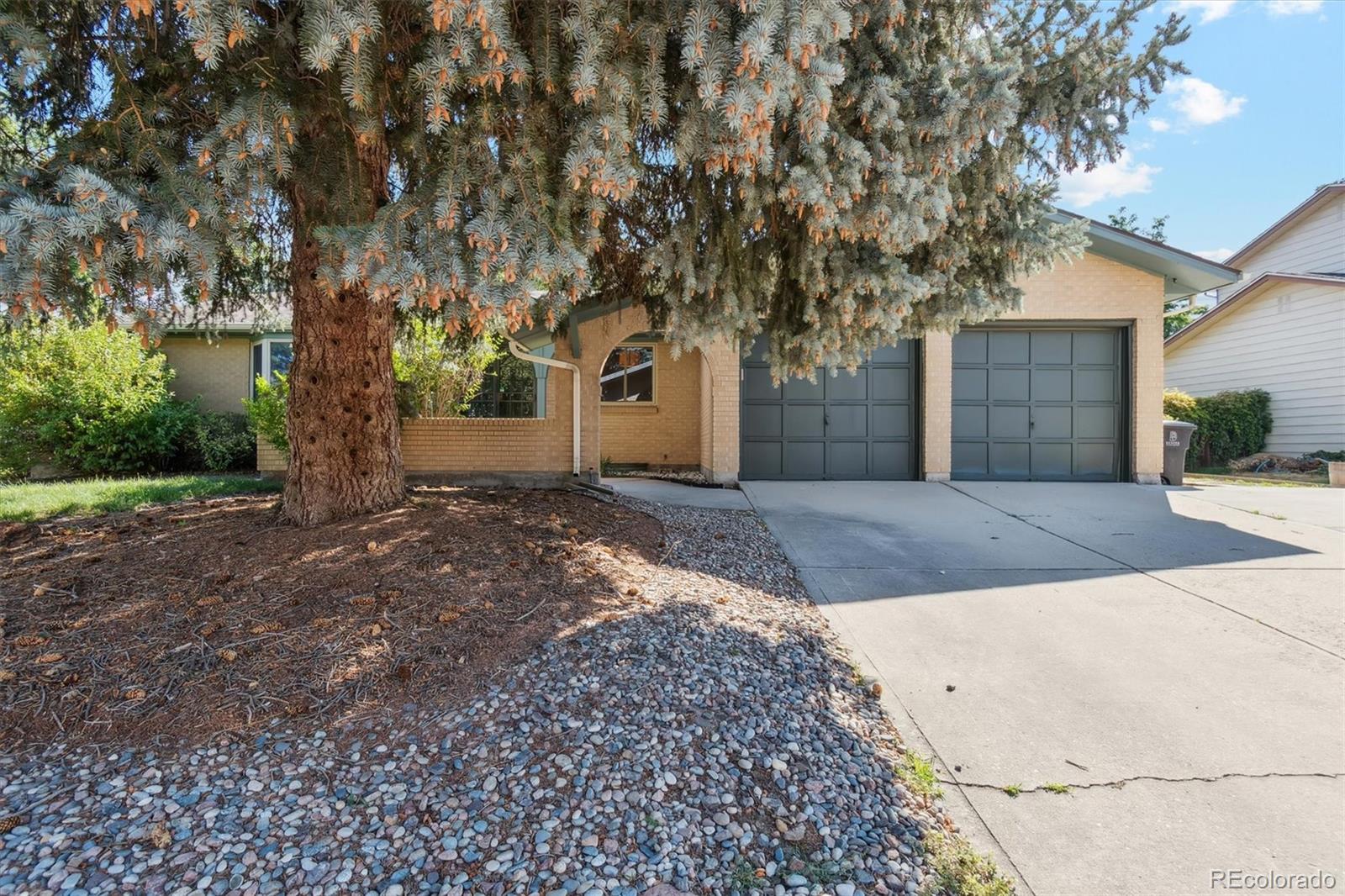 3266 S Geneva Street Denver CO 80231