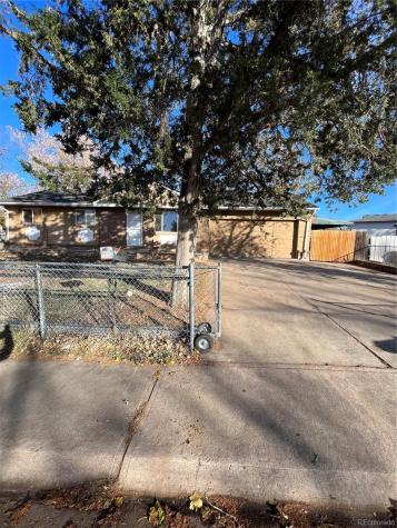 900 S Nile Way Aurora CO 80012