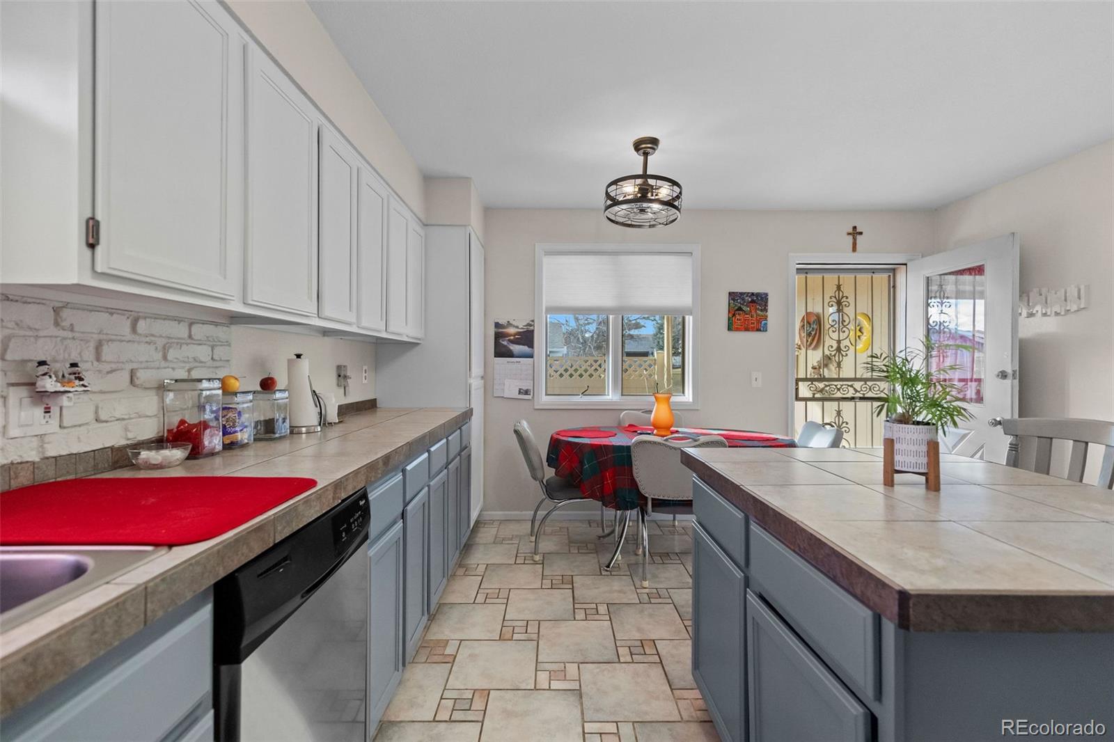 49 Curtis Court Broomfield CO 80020