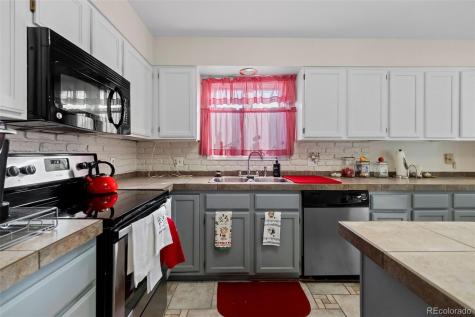 49 Curtis Court Broomfield CO 80020