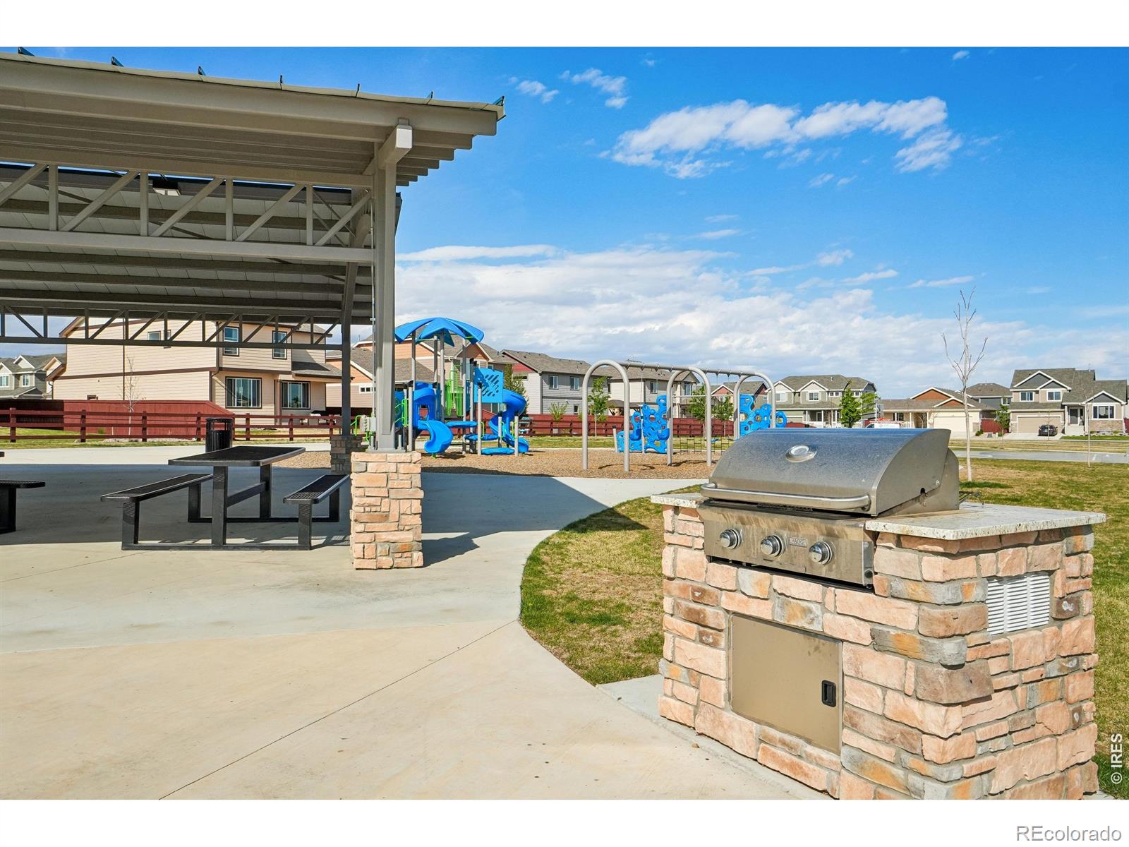 2336 Golden Way Windsor CO 80550