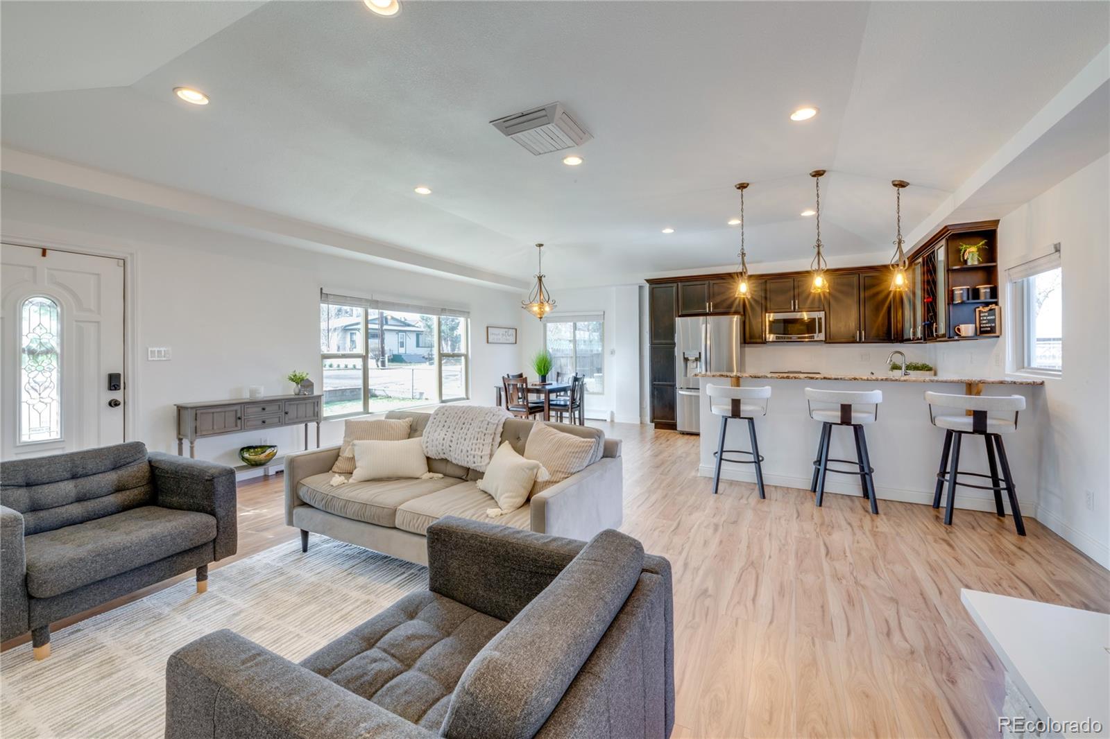 6811 W 48th Avenue Wheat Ridge CO 80033
