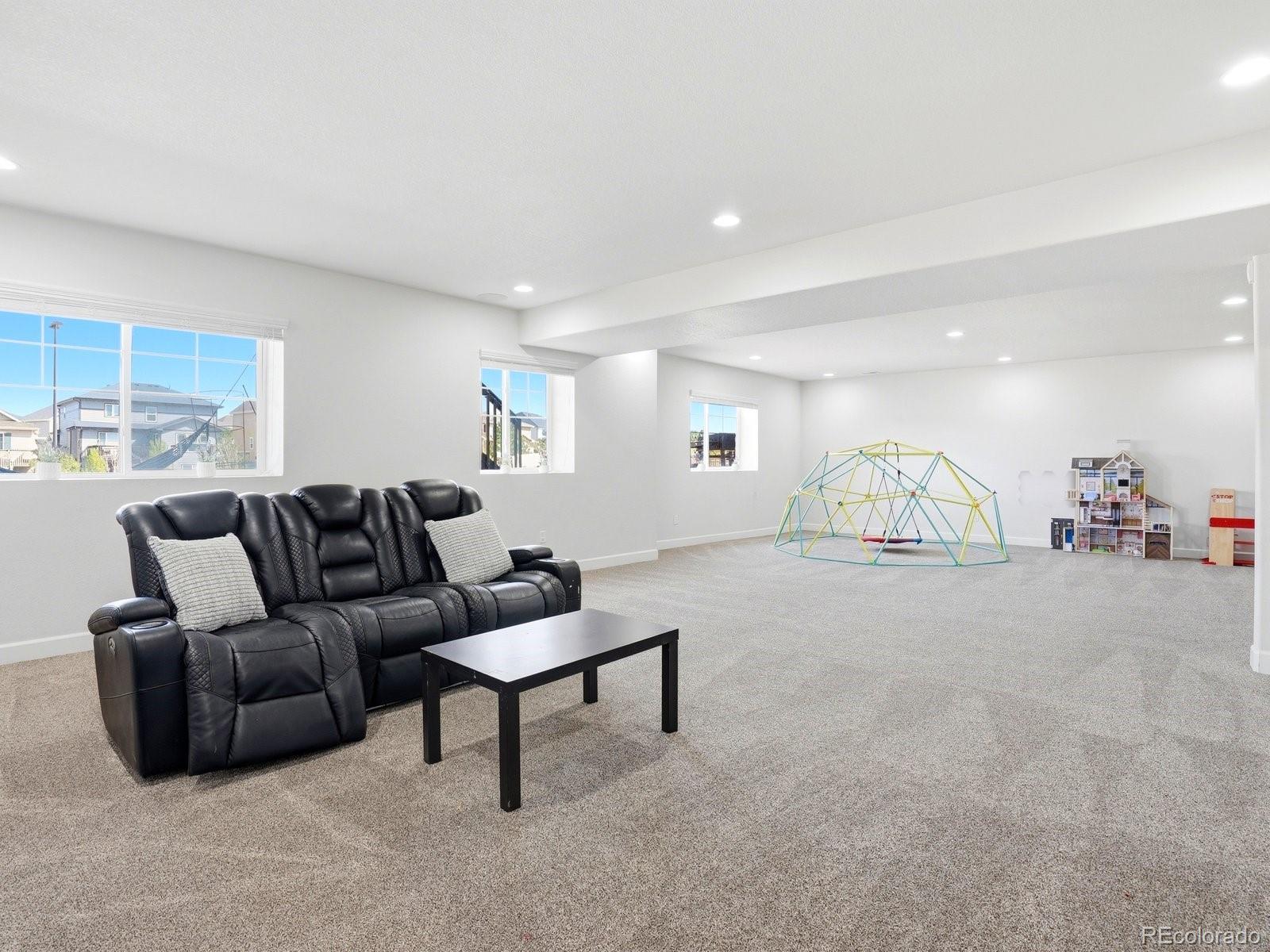 7410 S Old Hammer Way Aurora CO 80016