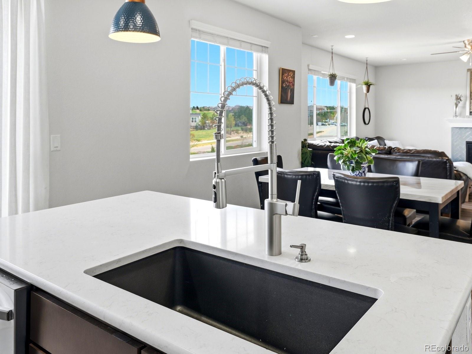 7410 S Old Hammer Way Aurora CO 80016