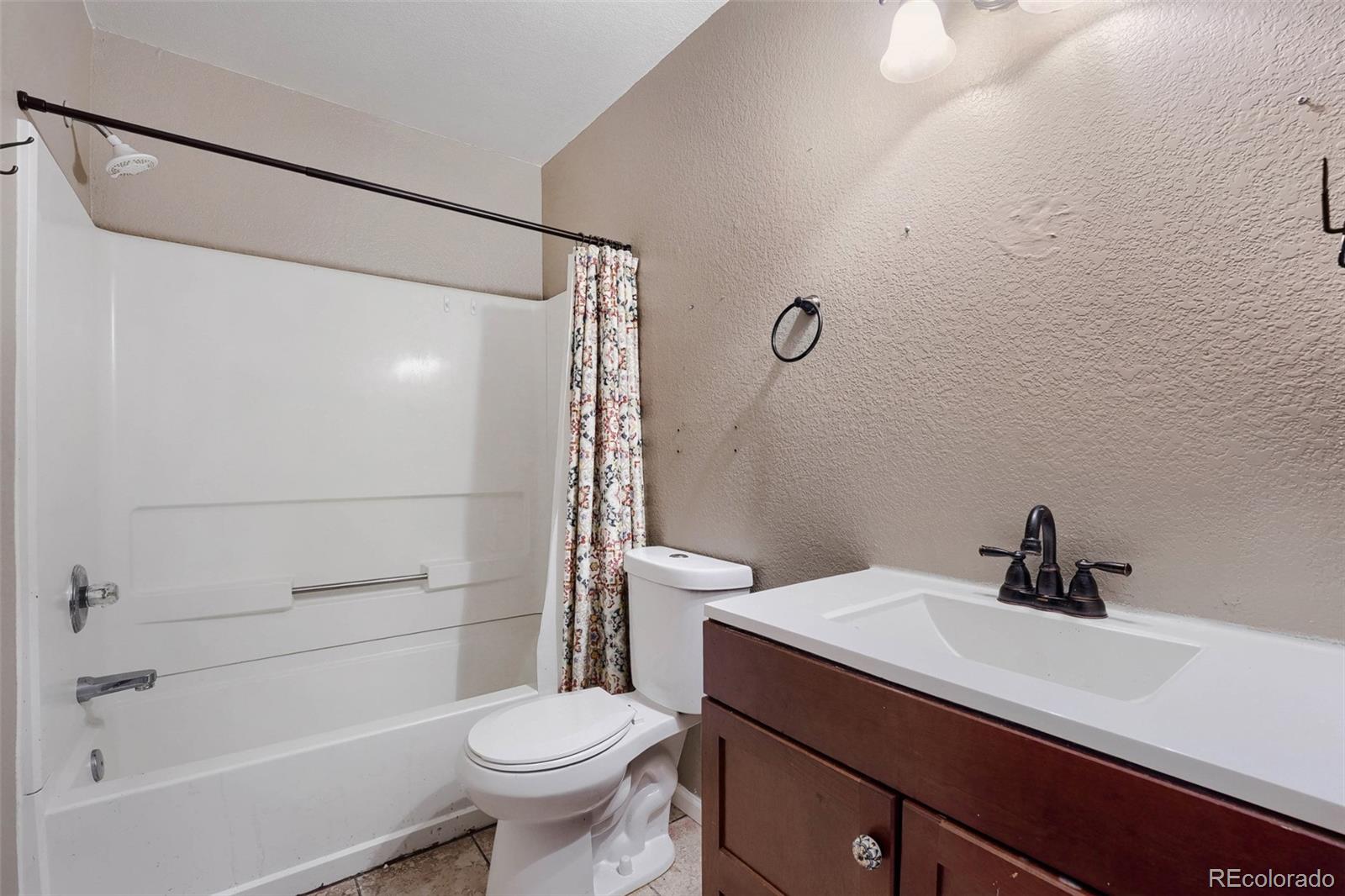 1553 S Buckley Circle Aurora CO 80017