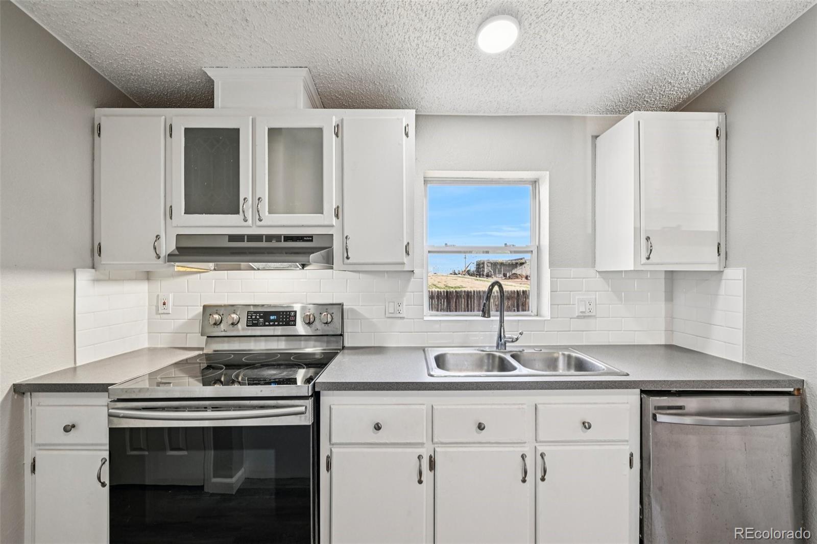 7041 Ash Court Commerce City CO 80022