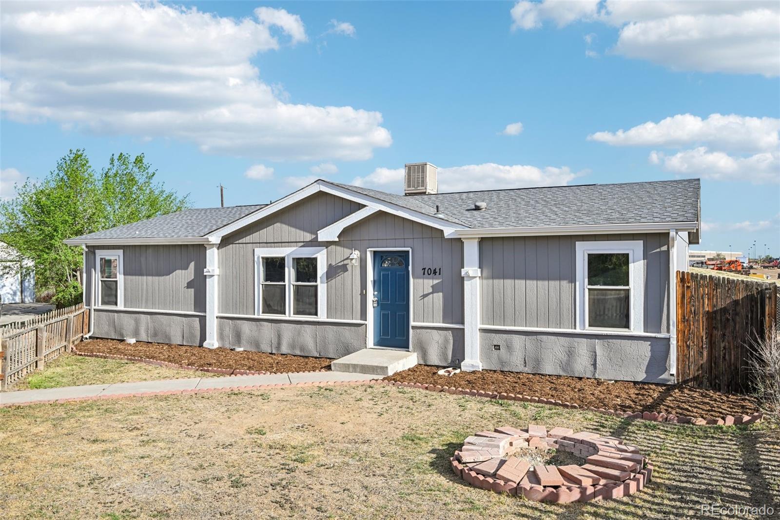 7041 Ash Court Commerce City CO 80022