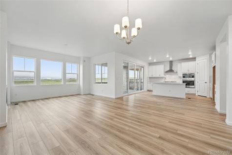 8840 Whiteclover Street Littleton CO 80125
