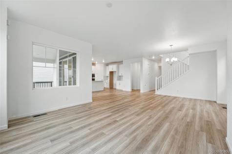 8840 Whiteclover Street Littleton CO 80125