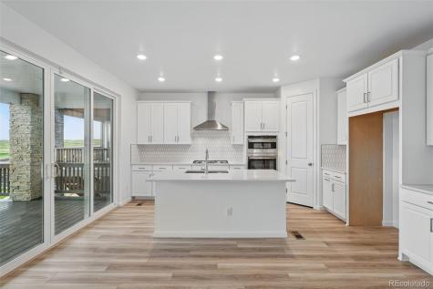 8840 Whiteclover Street Littleton CO 80125