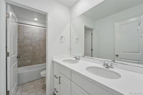 8840 Whiteclover Street Littleton CO 80125