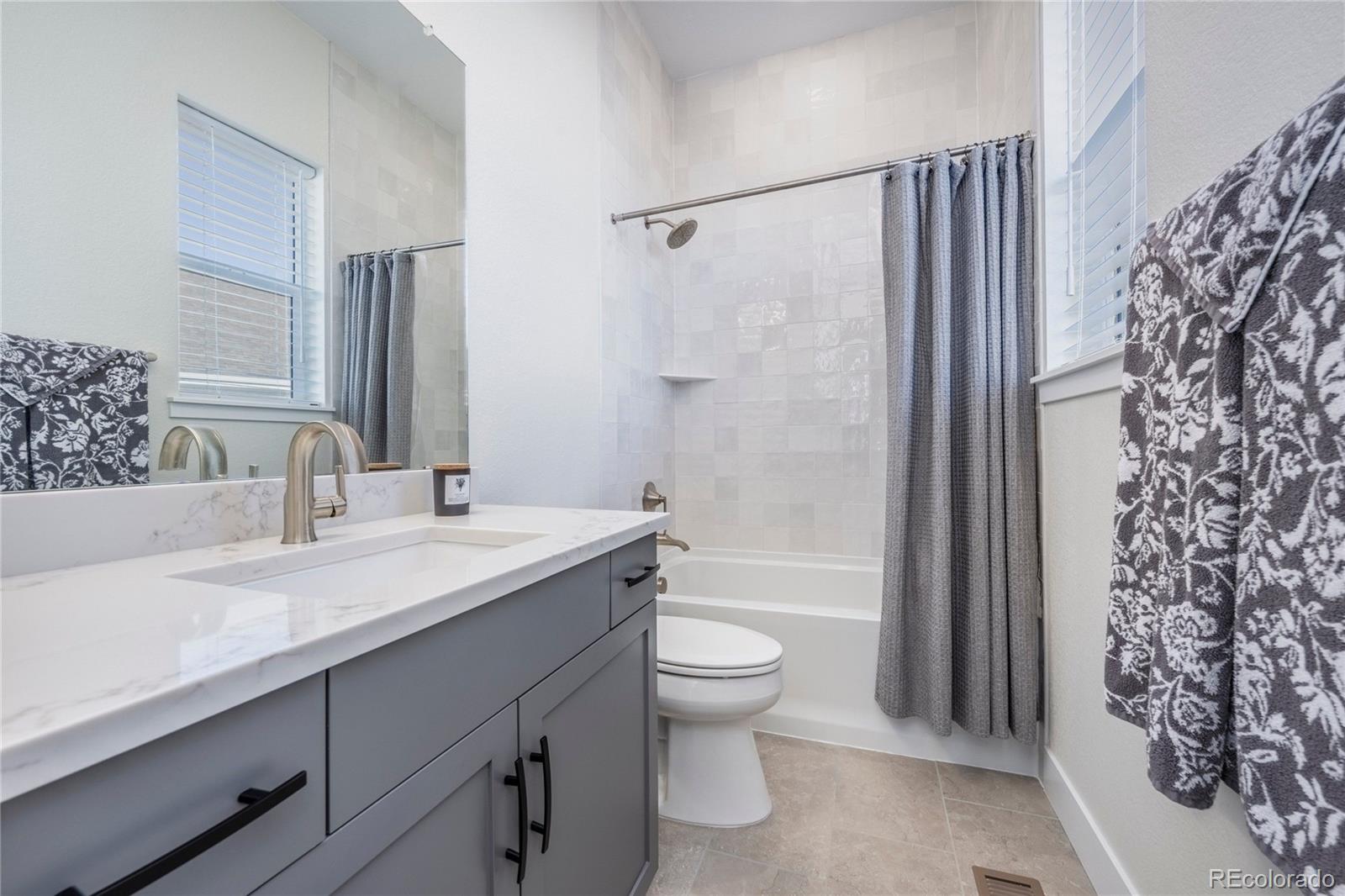 7169 Canyon Sky Trail Castle Pines CO 80108