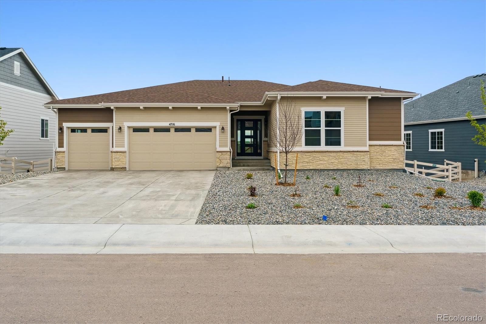 4716 Twelve Oaks Way Castle Rock CO 80104