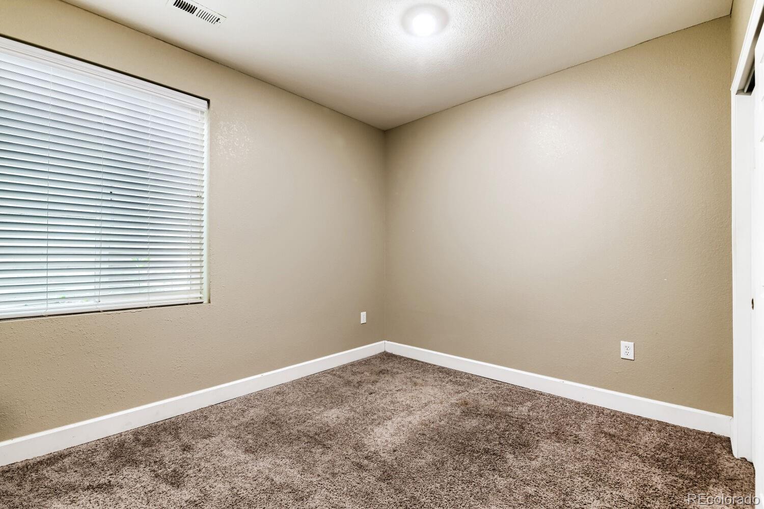 10189 Yampa Street Commerce City CO 80022