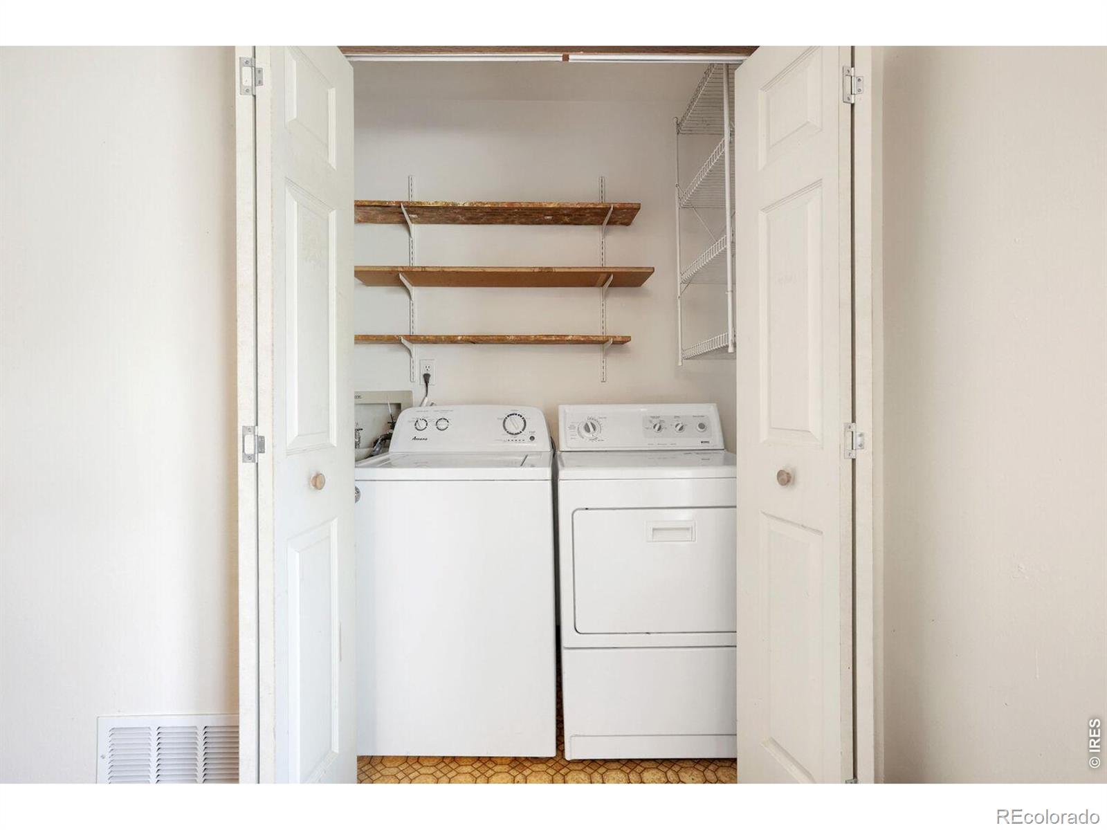 527 S Estrella Avenue S Loveland CO 80537