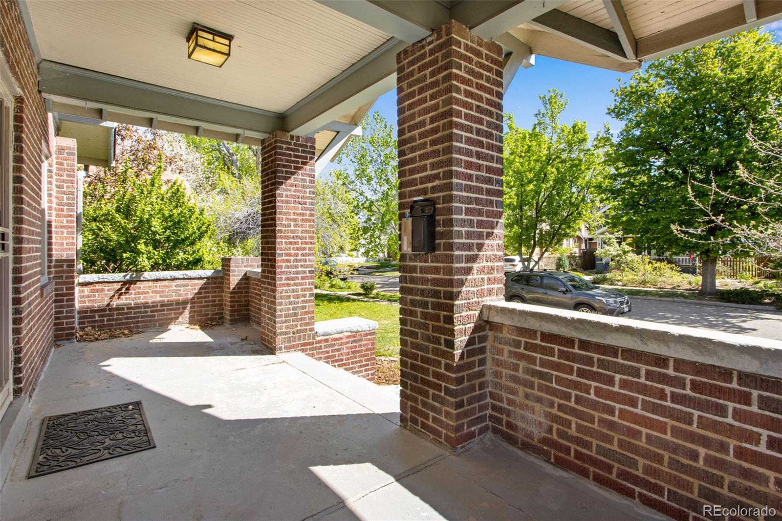 2511 Birch Street Denver CO 80207