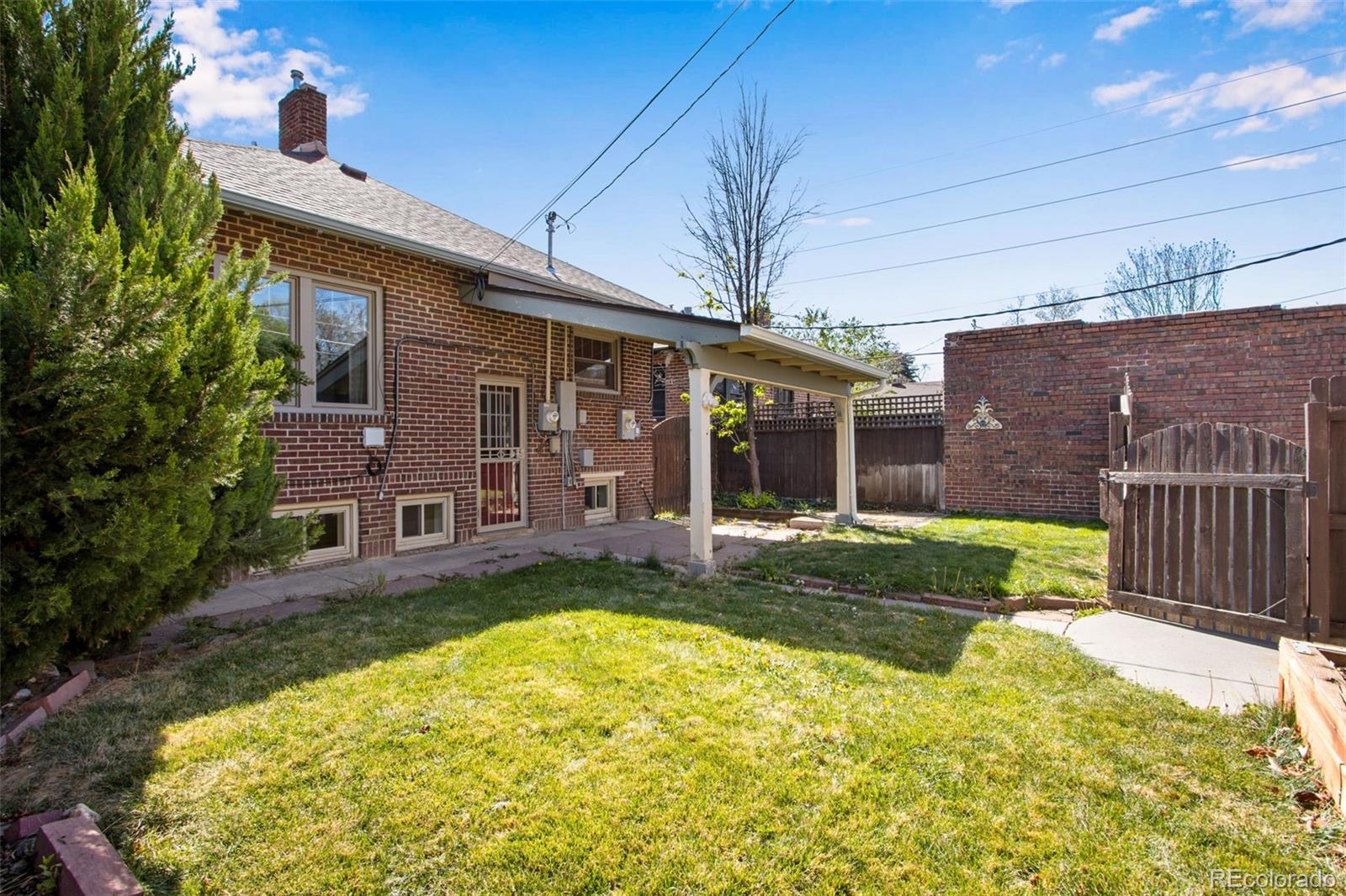 2511 Birch Street Denver CO 80207