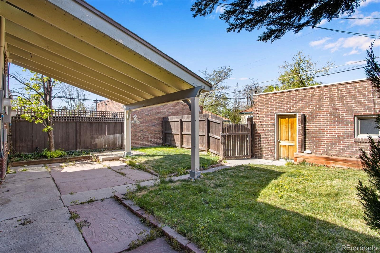 2511 Birch Street Denver CO 80207