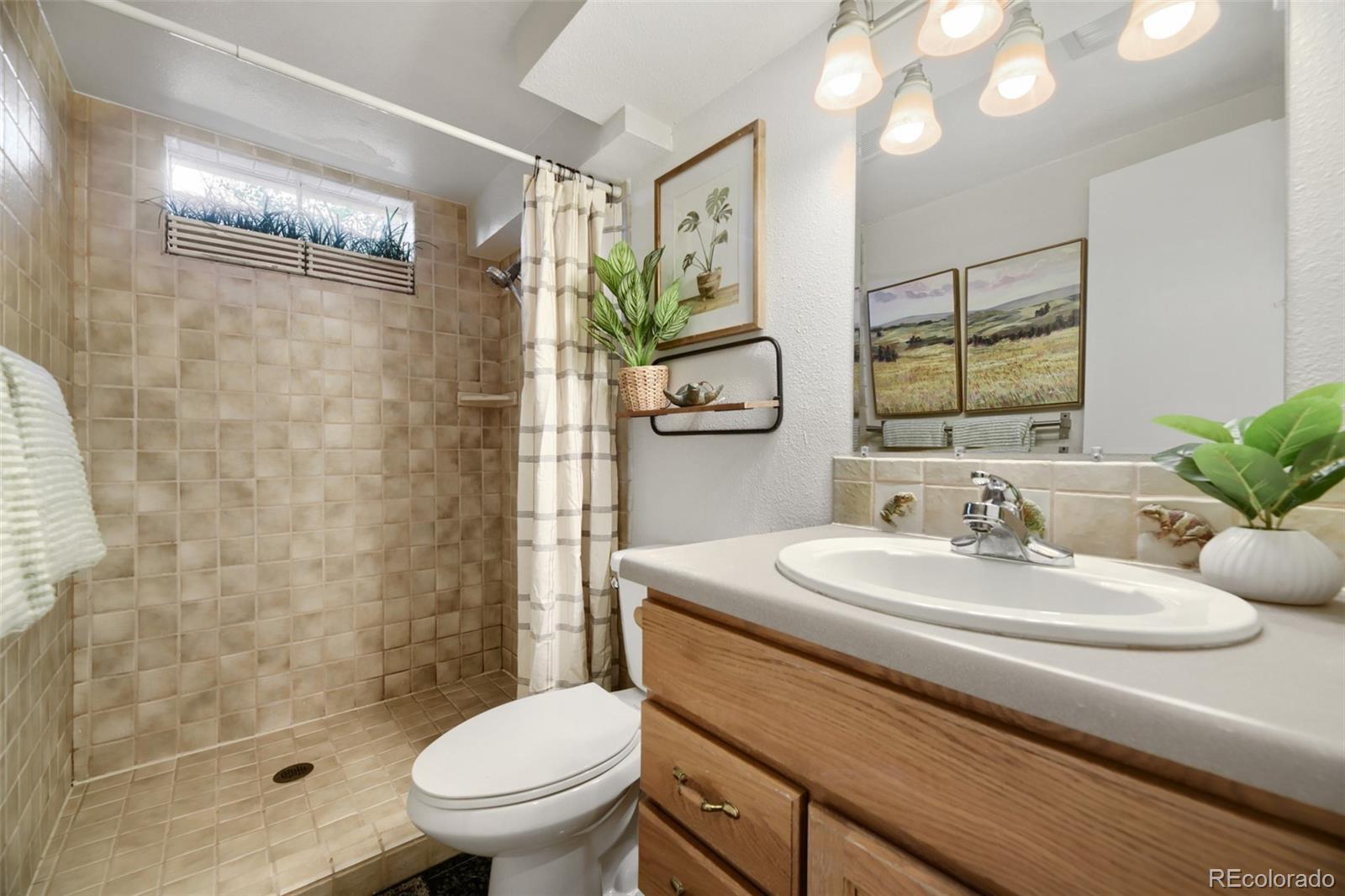 5810 S Julian Street Littleton CO 80123