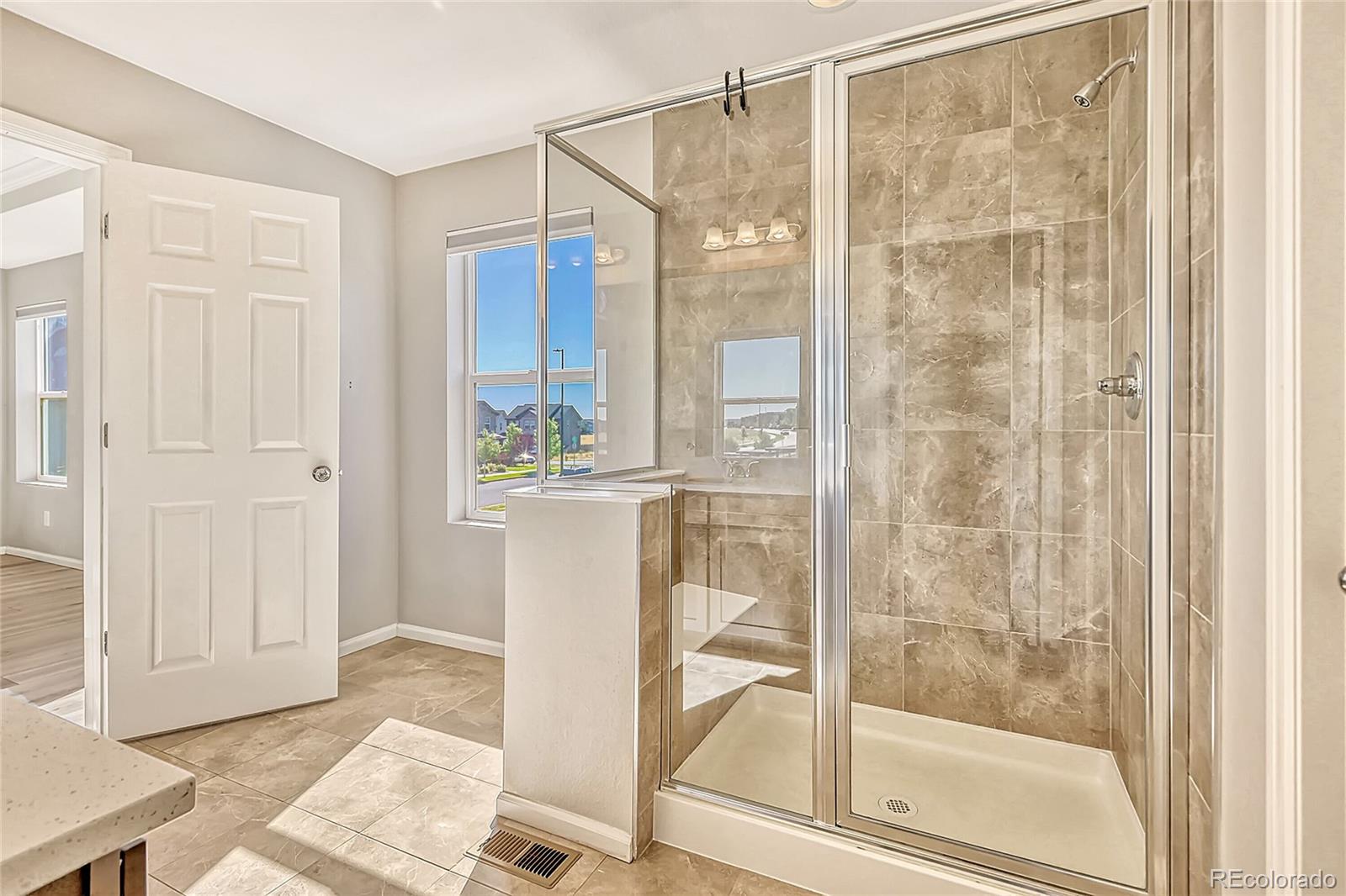 4716 Jasper Street Denver CO 80239