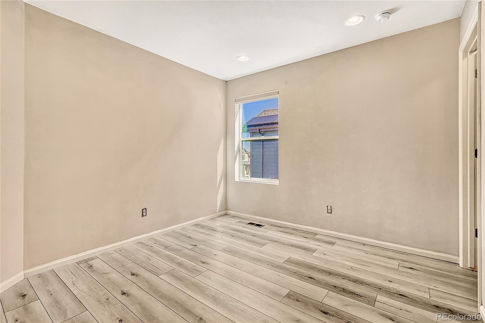4716 Jasper Street Denver CO 80239