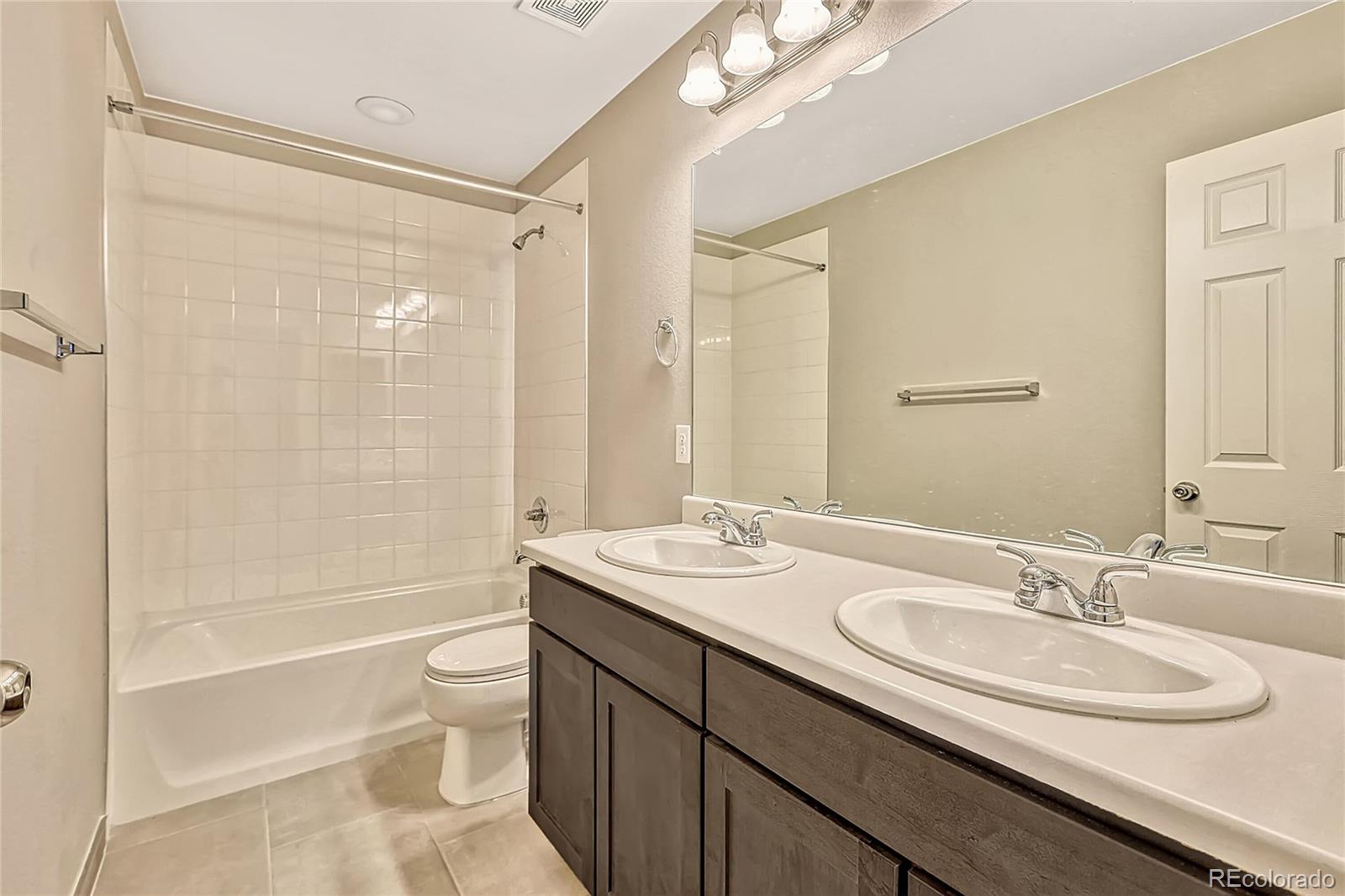 4716 Jasper Street Denver CO 80239