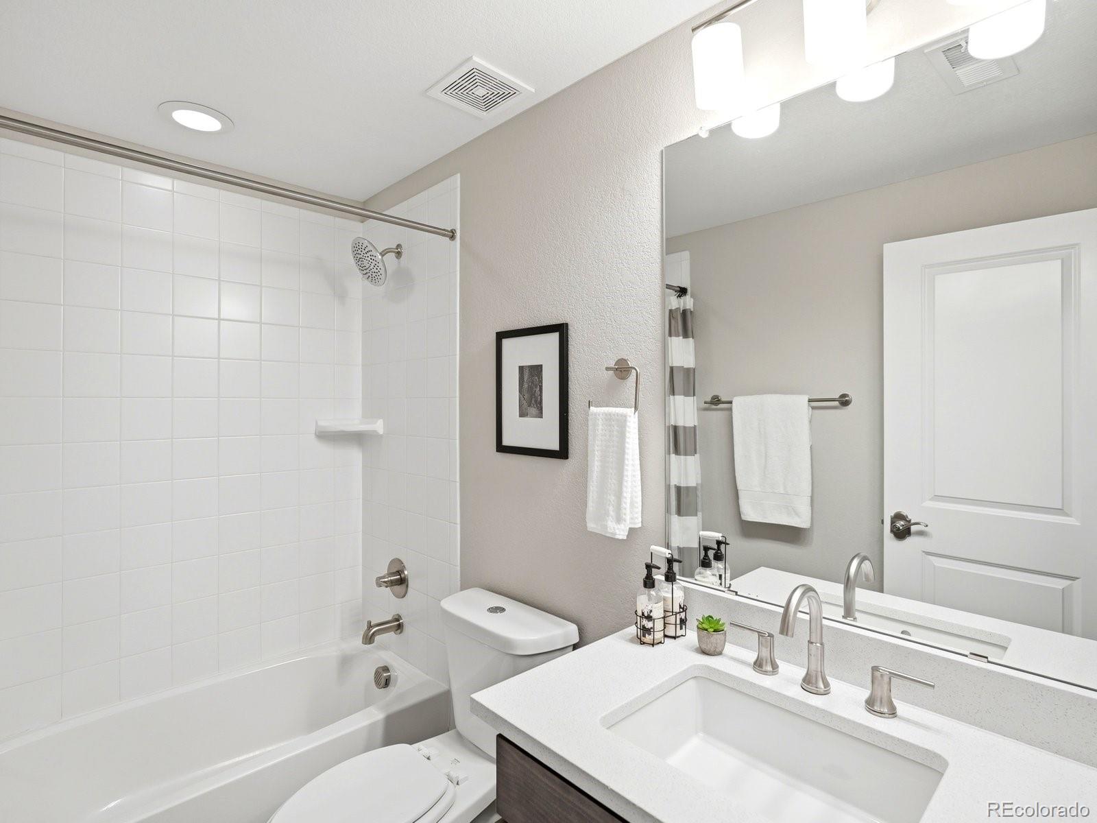 22617 E Tufts Avenue Aurora CO 80015