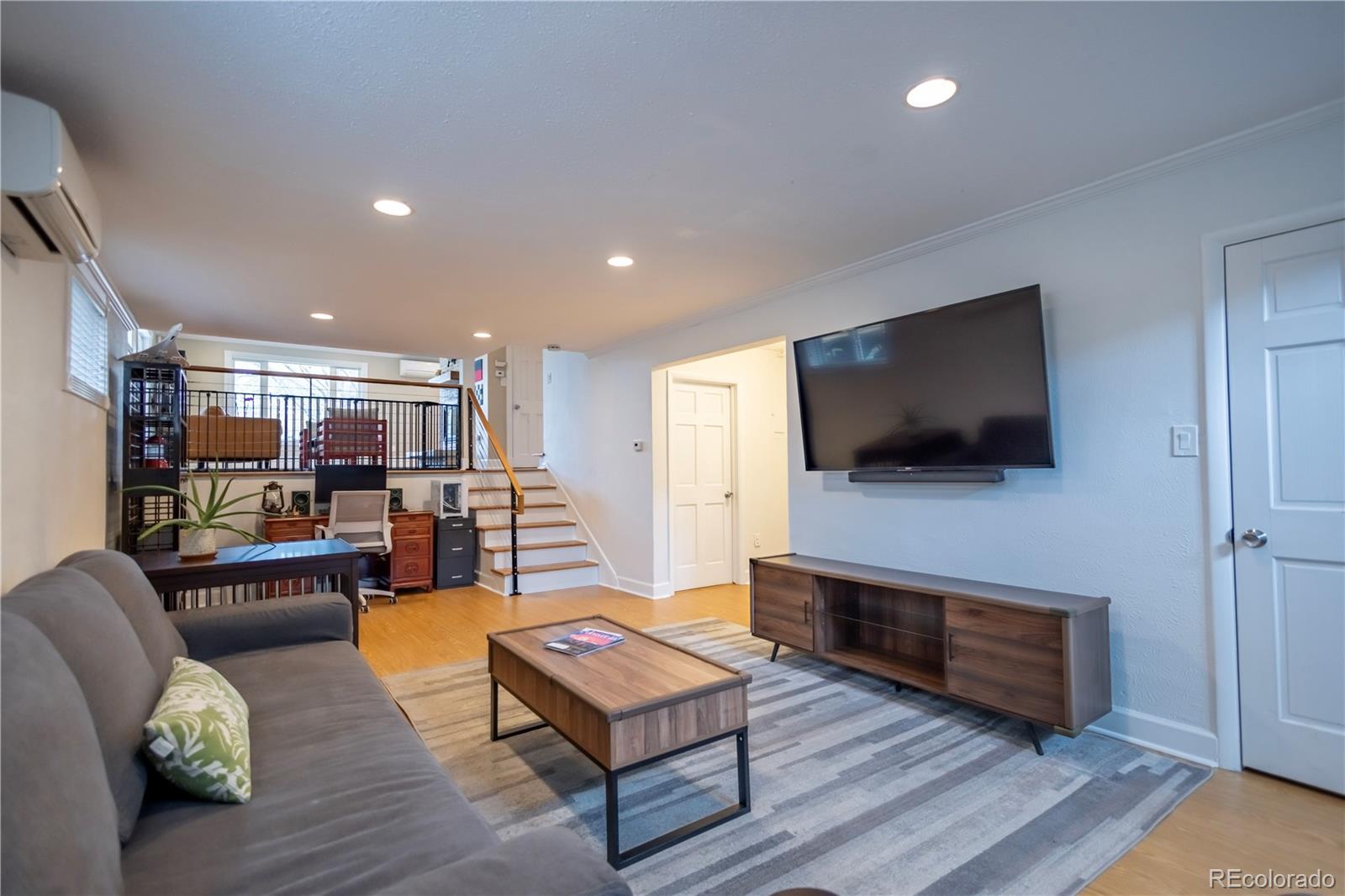 231 Hudson Street Denver CO 80220