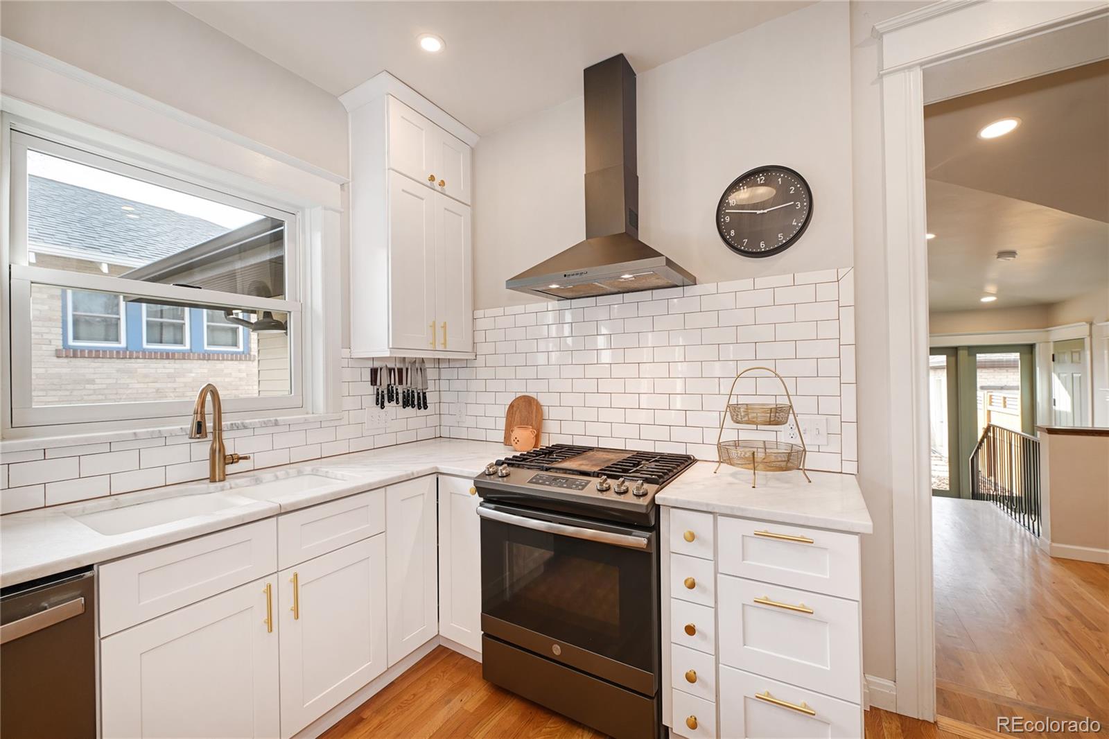 3869 Newton Street Denver CO 80211