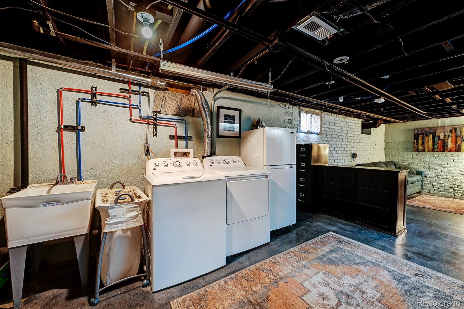 3869 Newton Street Denver CO 80211