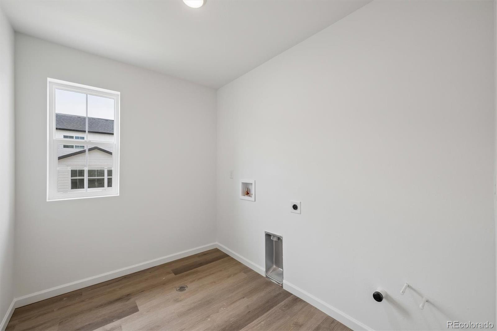 475 S Salida Street Aurora CO 80017