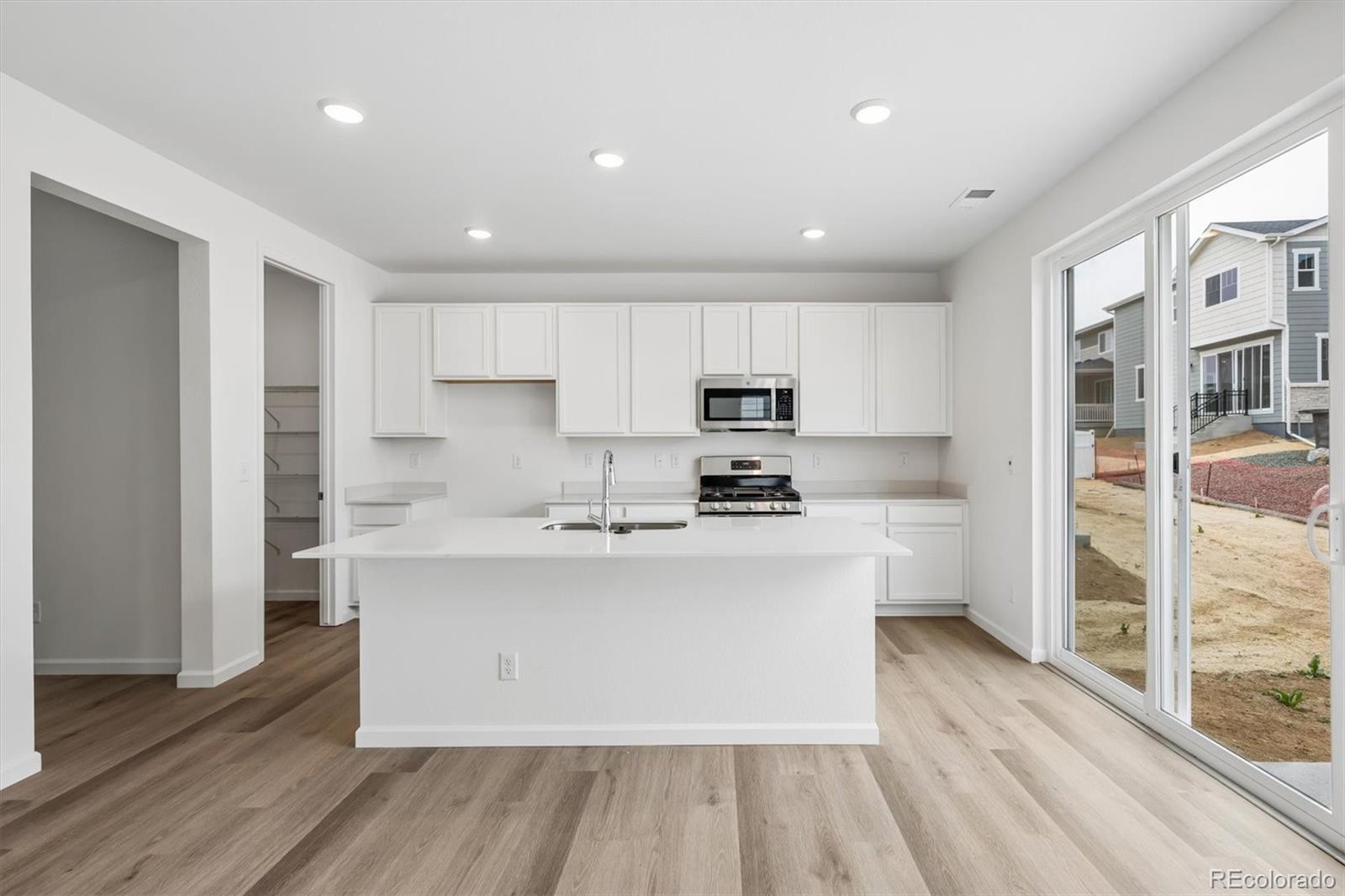 475 S Salida Street Aurora CO 80017