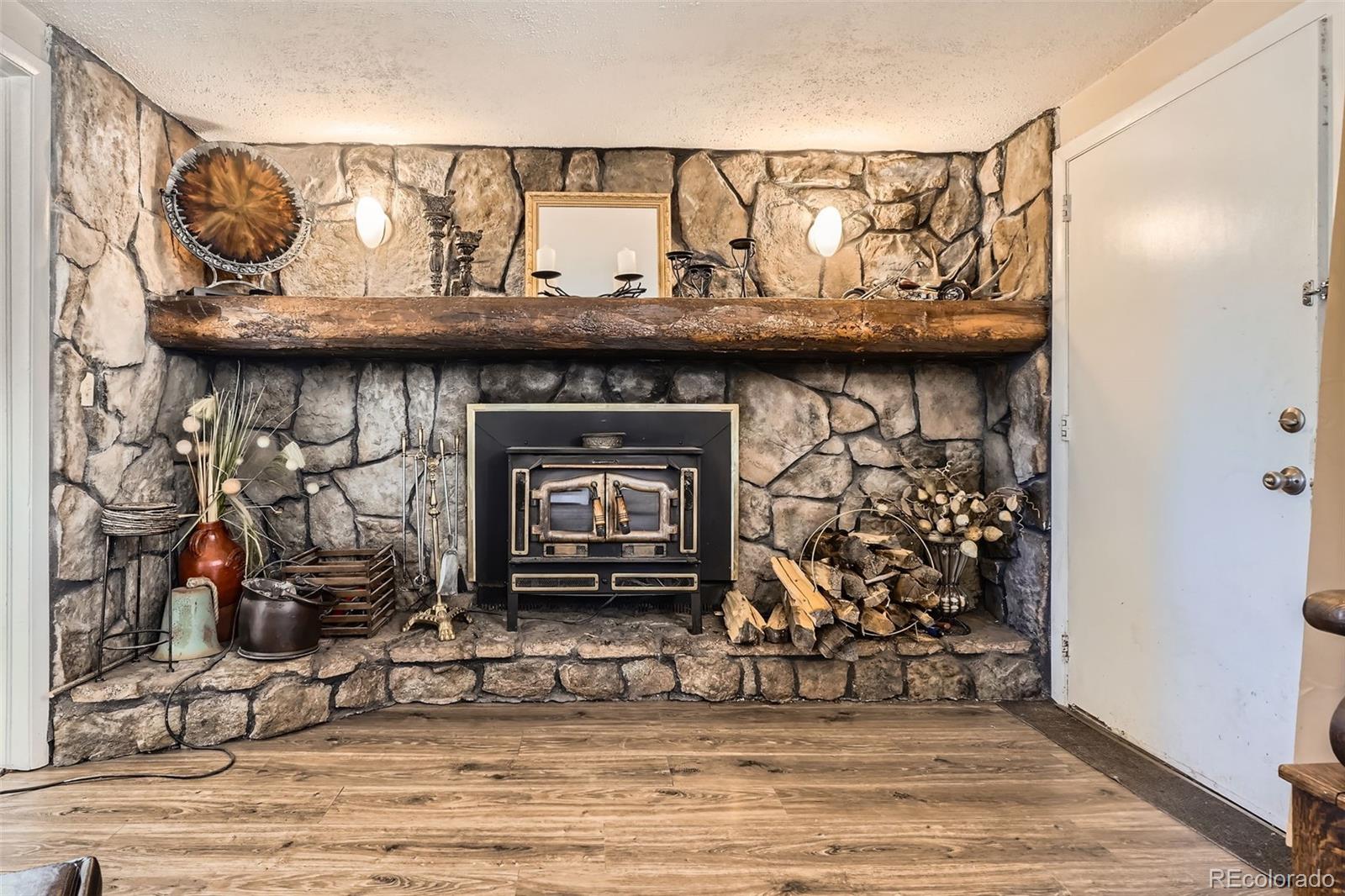 33 L Road Golden CO 80403