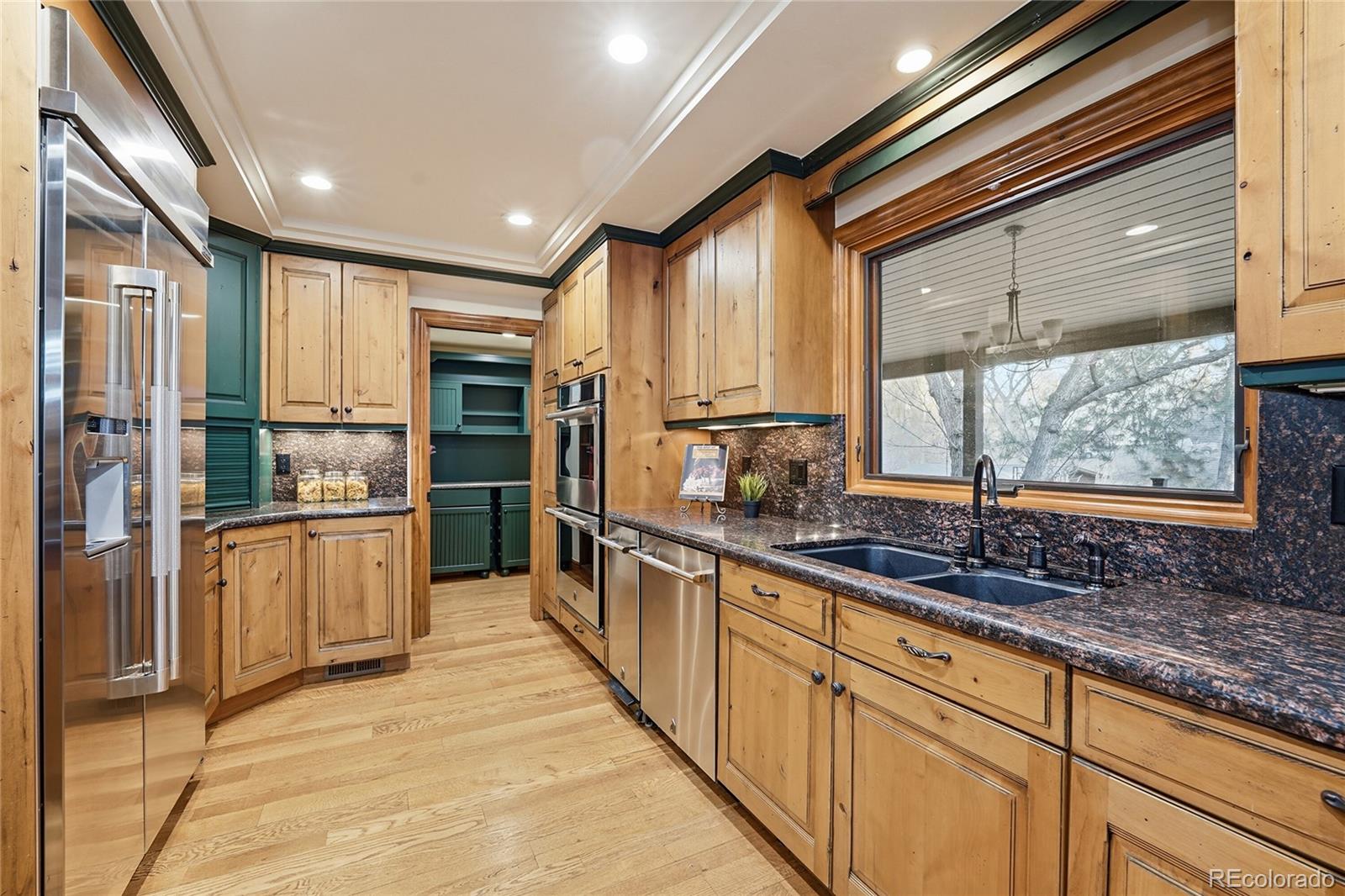 730 Crescent Lane Lakewood CO 80214