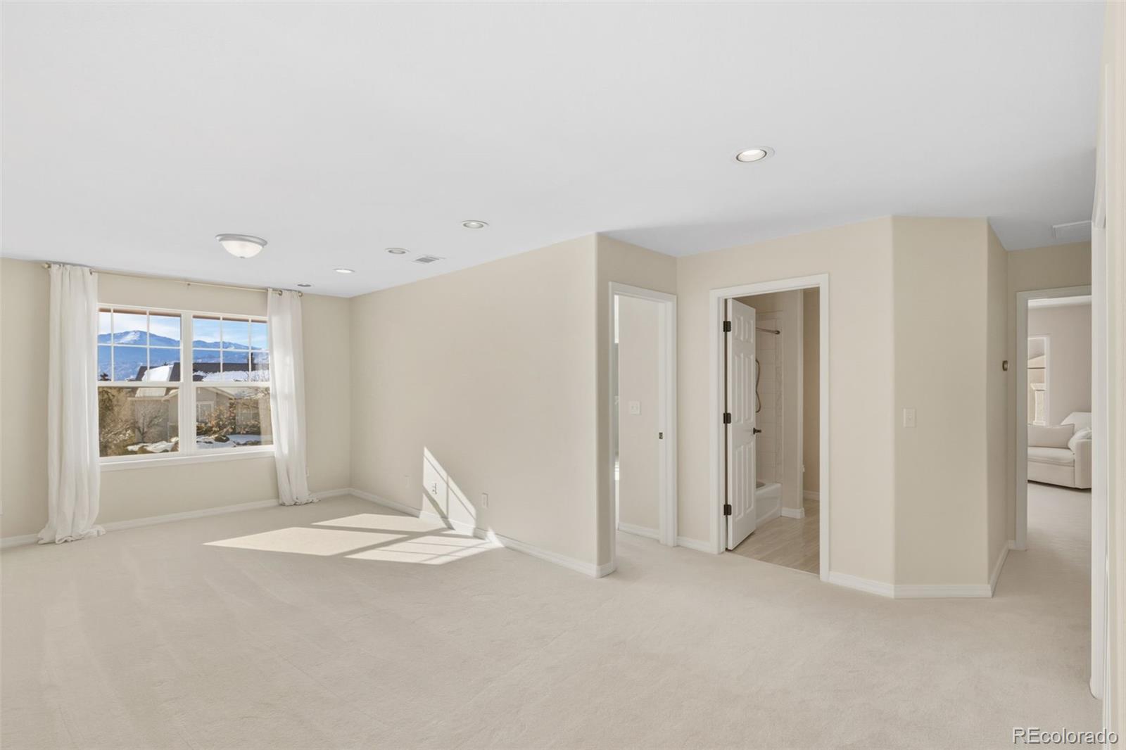 2528 Willow Glen Drive Colorado Springs CO 80920