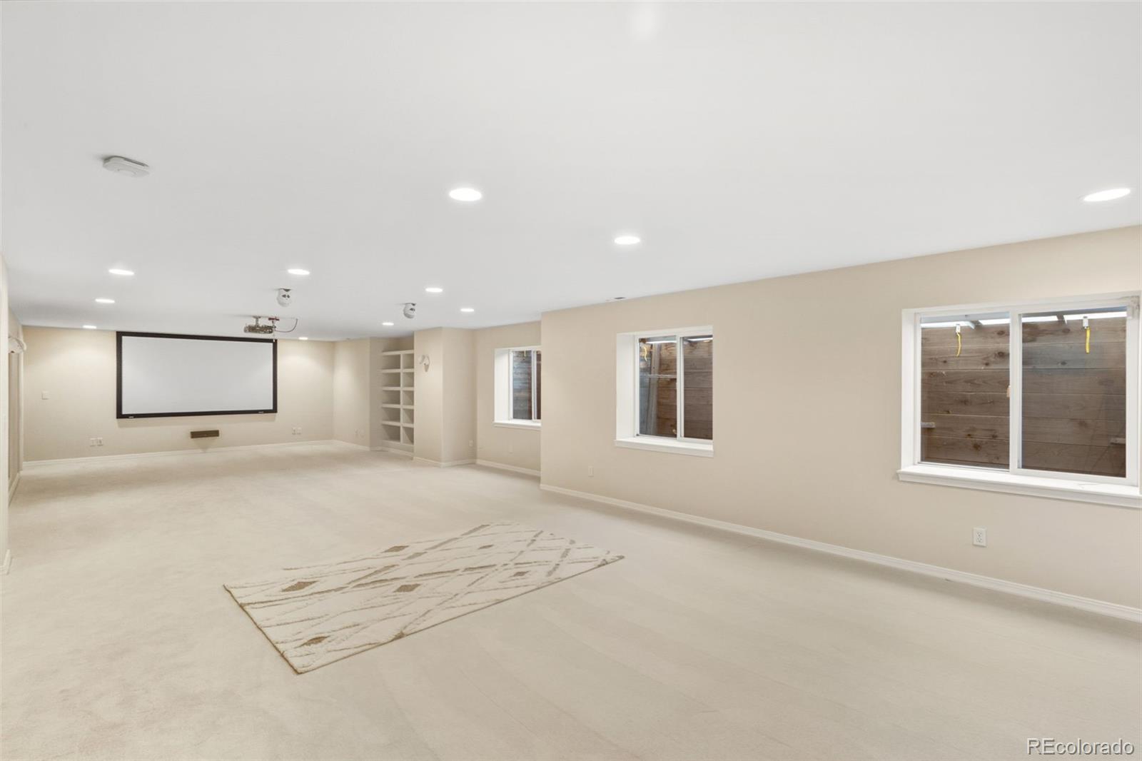 2528 Willow Glen Drive Colorado Springs CO 80920