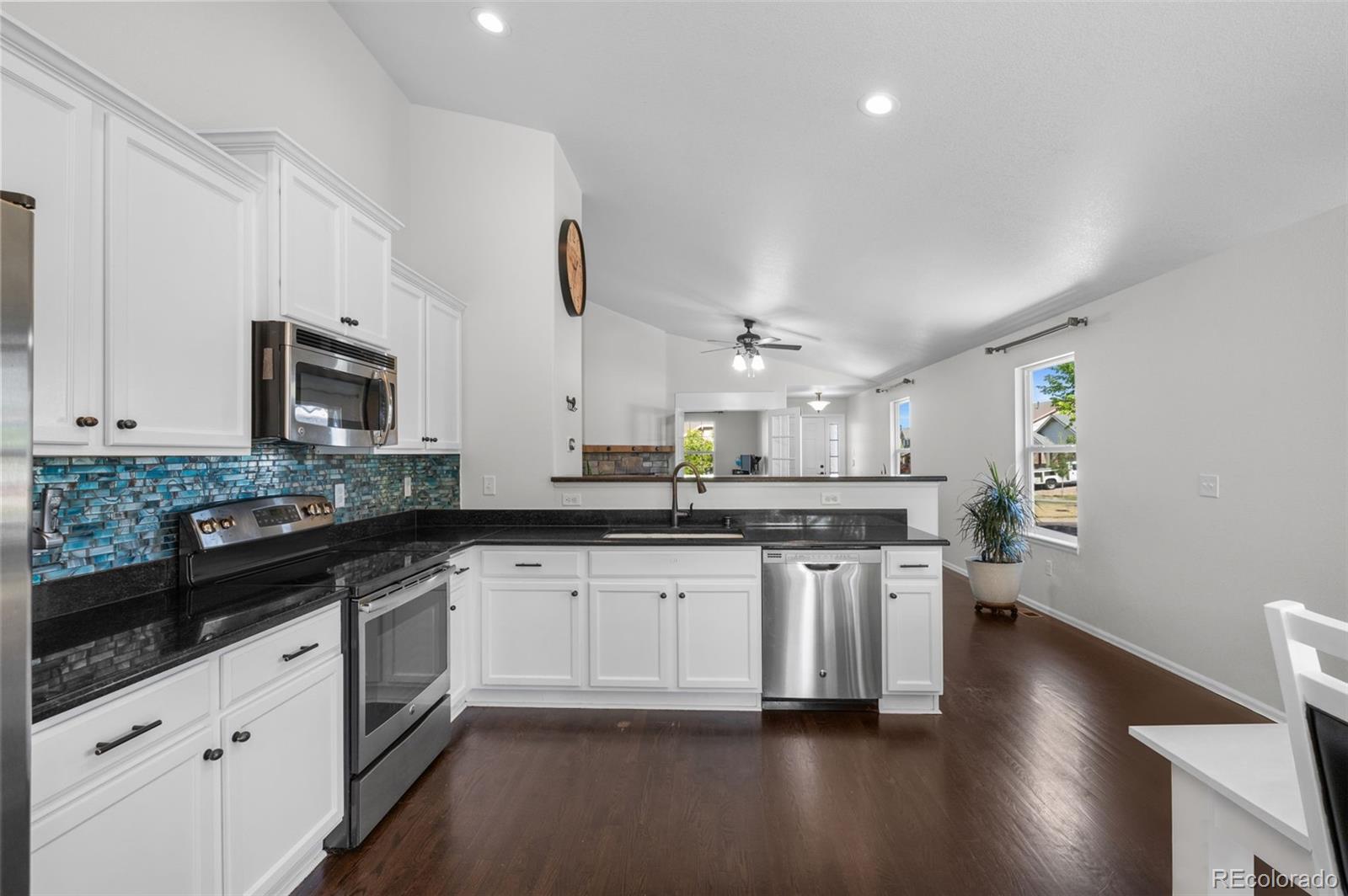 10288 Olathe Way Commerce City CO 80022