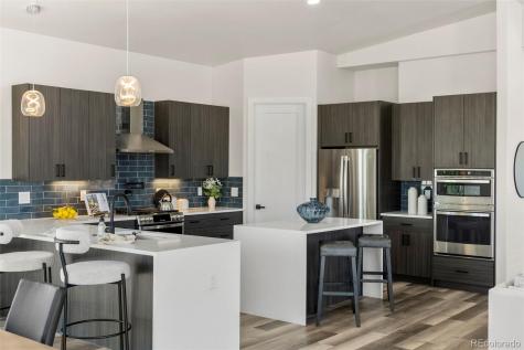 587 E Paradise Drive Pueblo West CO 81007