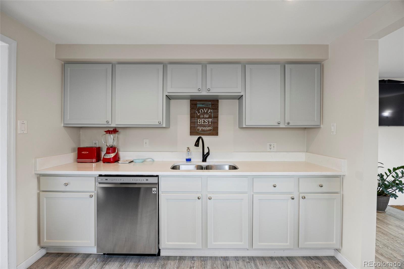 5525 Pierce Court Arvada CO 80002