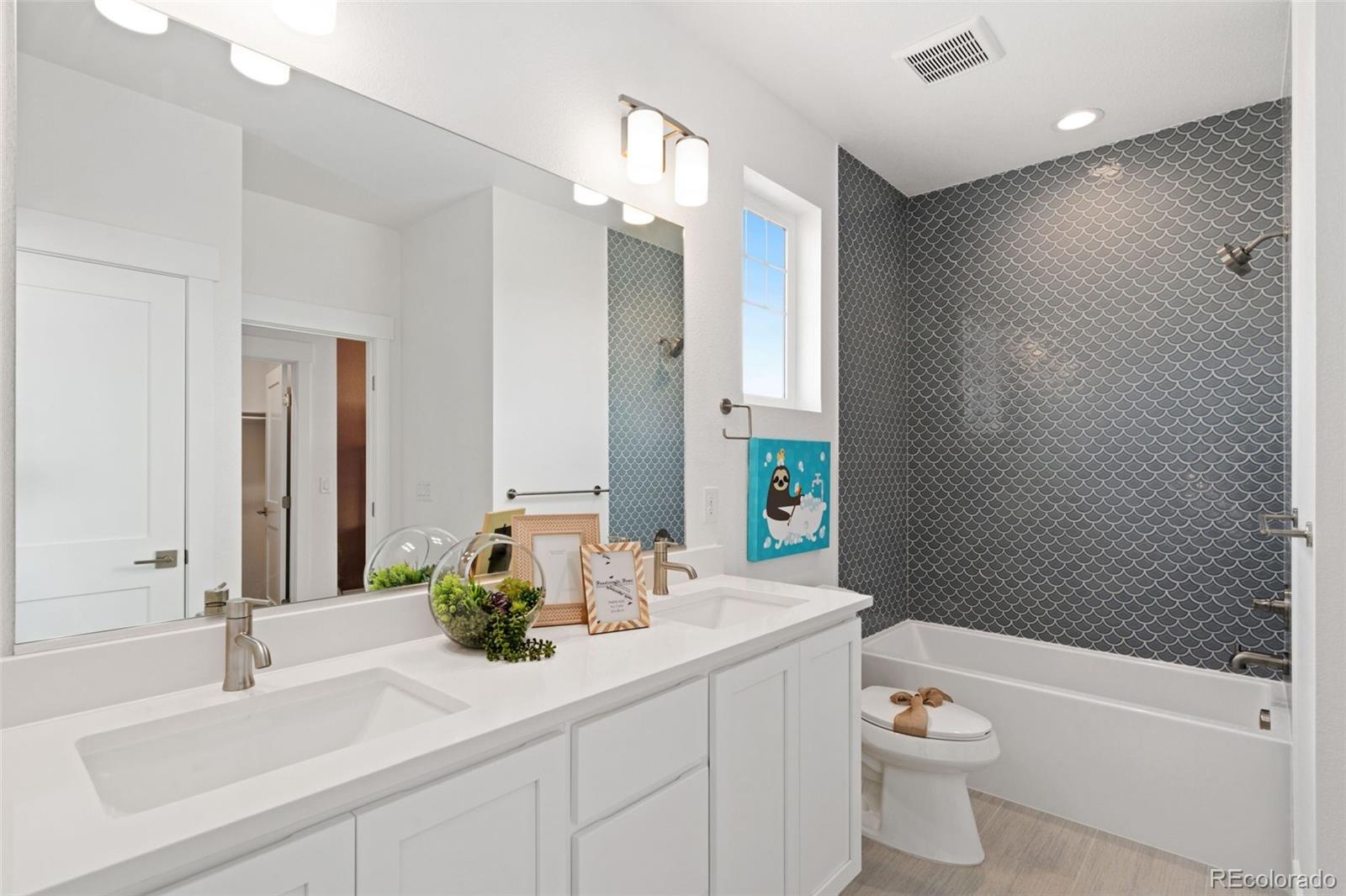 3691 N Buchanan Court Aurora CO 80019