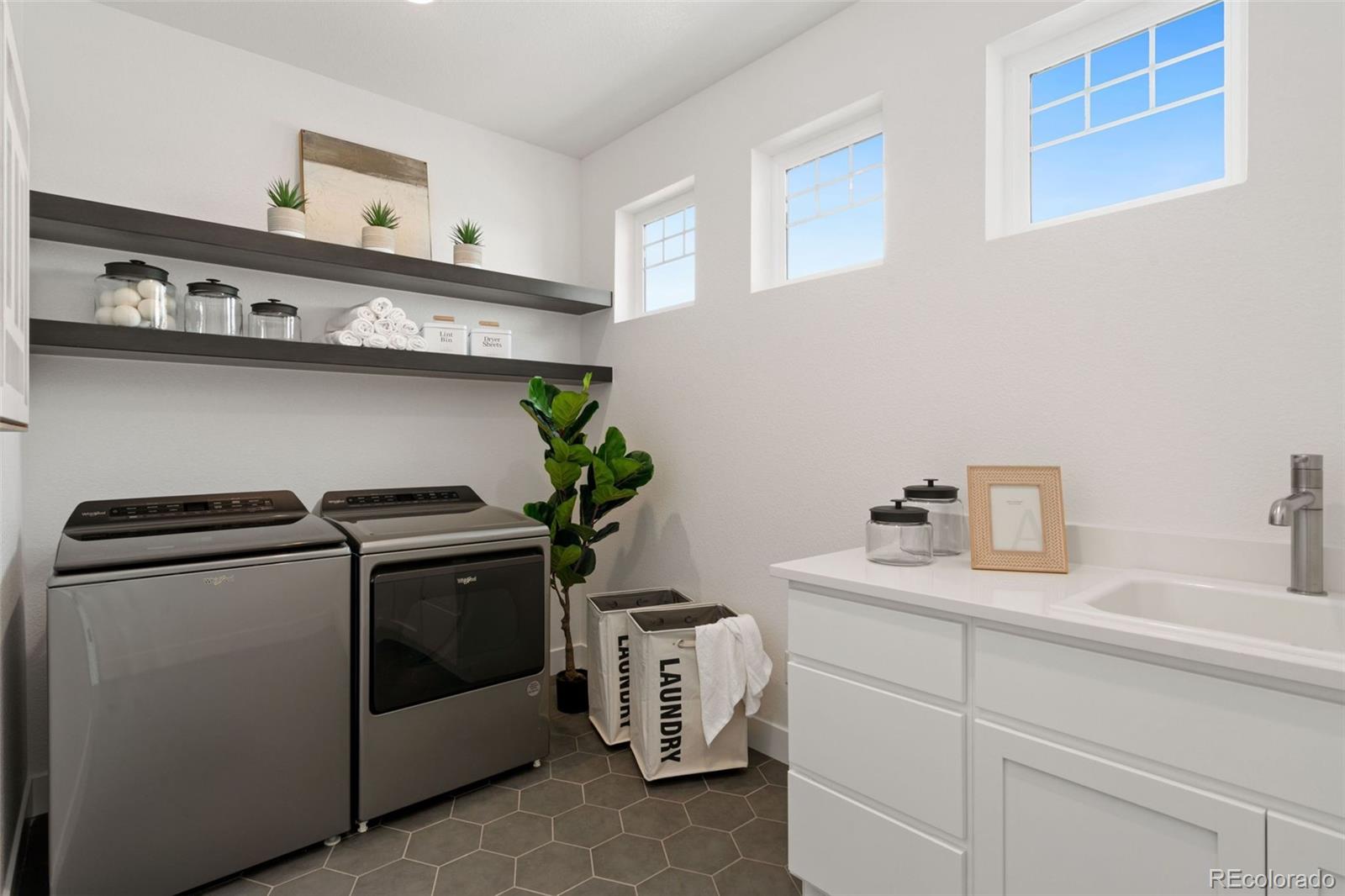3691 N Buchanan Court Aurora CO 80019
